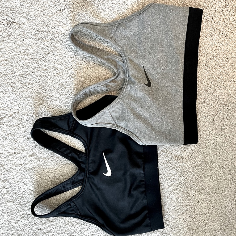 Sports bra